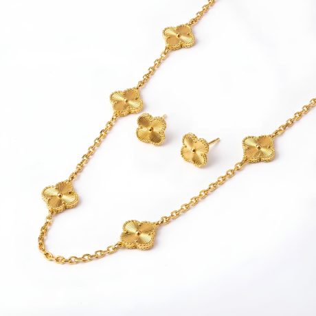 Van Cleef with Earrings